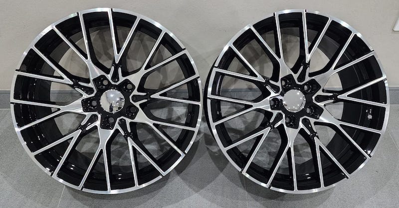 Replica 18x8.0/9.0-5X 120 - ET 38/40. CB 72.6