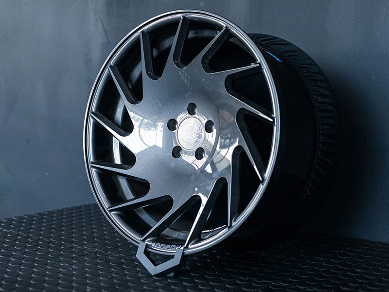 Vossen VLE-1 (1/400 Limited) | 20" | Bmw 5/120 fitment